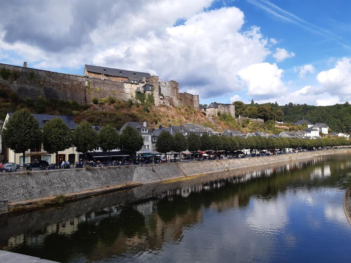 Rive Gauche Sur Semois Bouillon Exterior foto